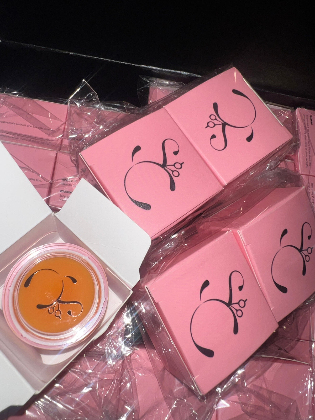 2 In 1 Lip scrub and Lip Balm (4 flavors)